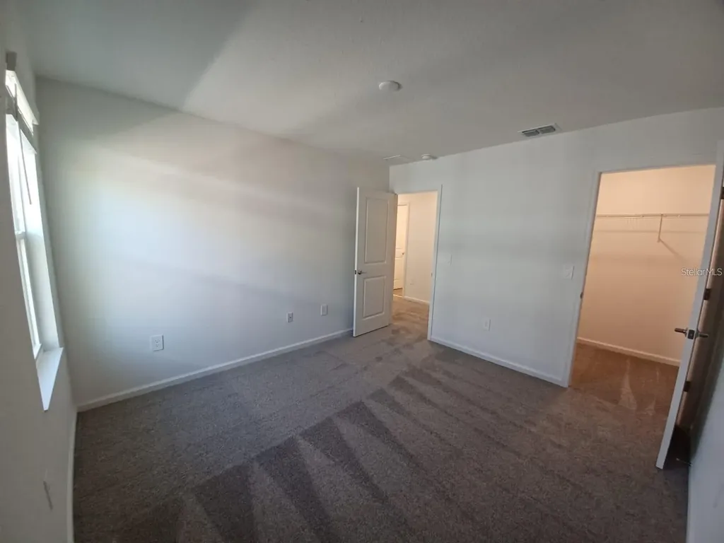 926 Jackson Avenue Davenport FL 33837