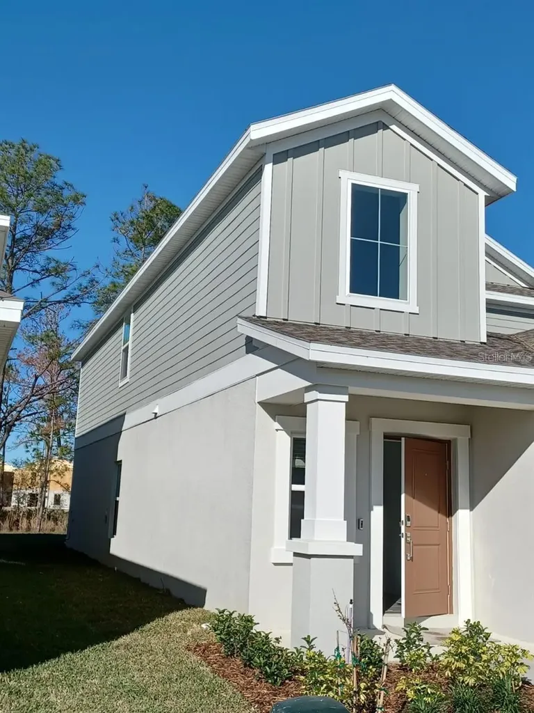 926 Jackson Avenue Davenport FL 33837