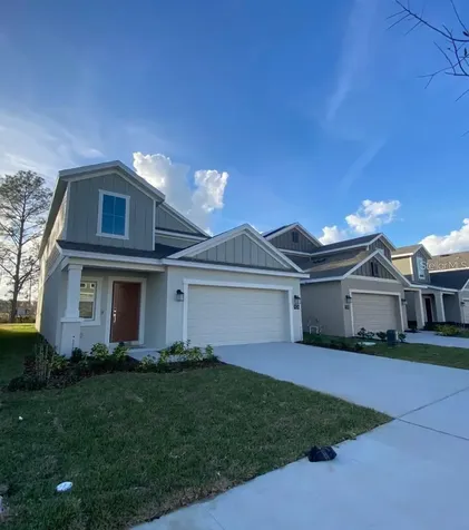 926 Jackson Avenue Davenport FL 33837
