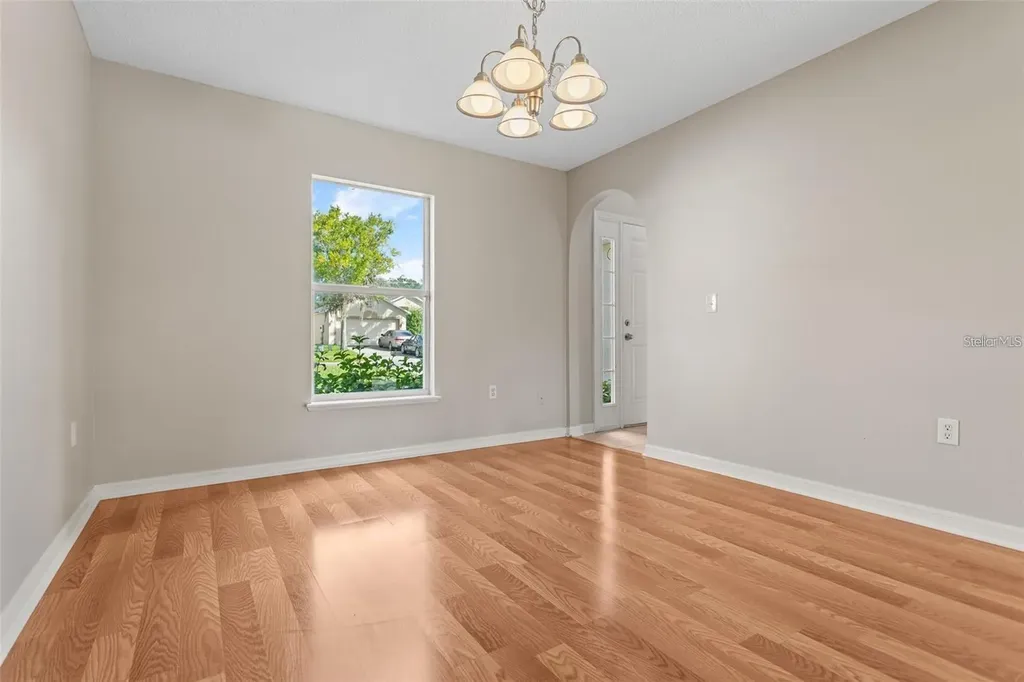 14126 Econ Woods Lane Orlando FL 32826