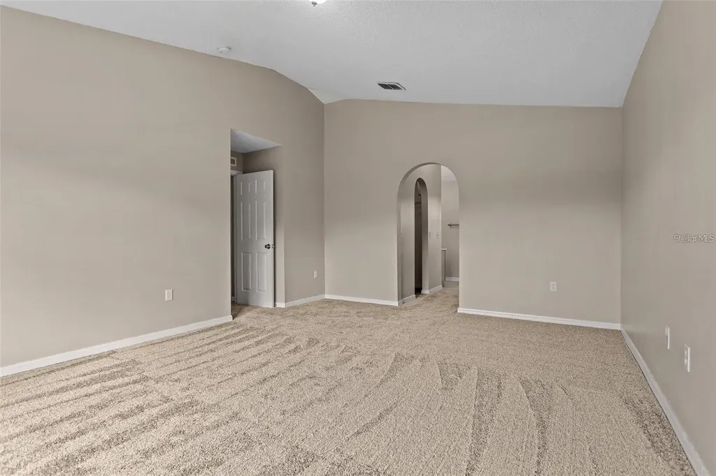 14126 Econ Woods Lane Orlando FL 32826