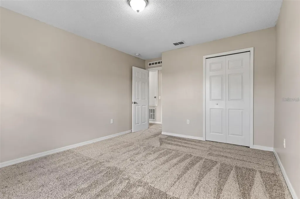 14126 Econ Woods Lane Orlando FL 32826