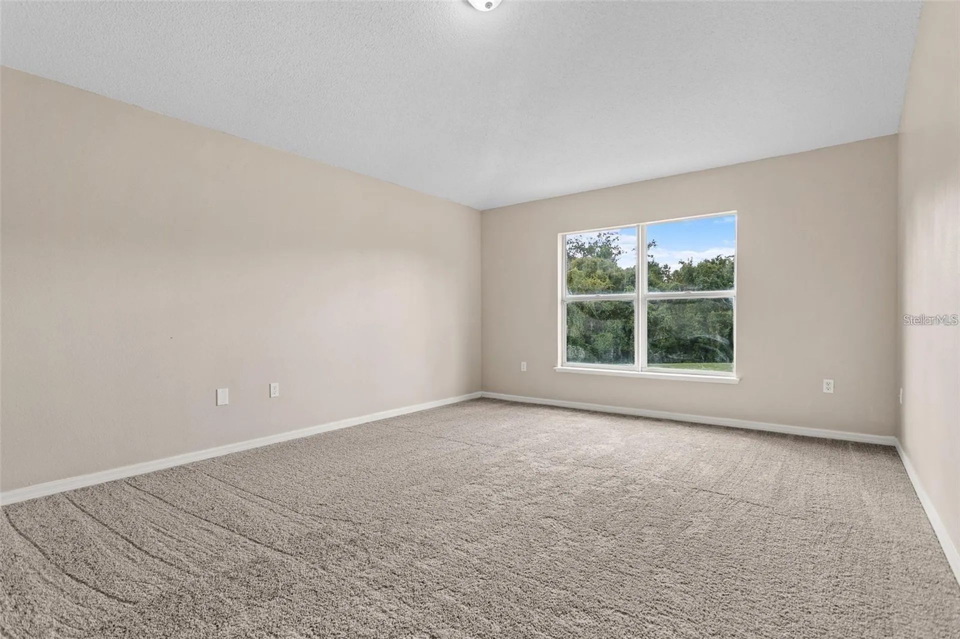 14126 Econ Woods Lane Orlando FL 32826