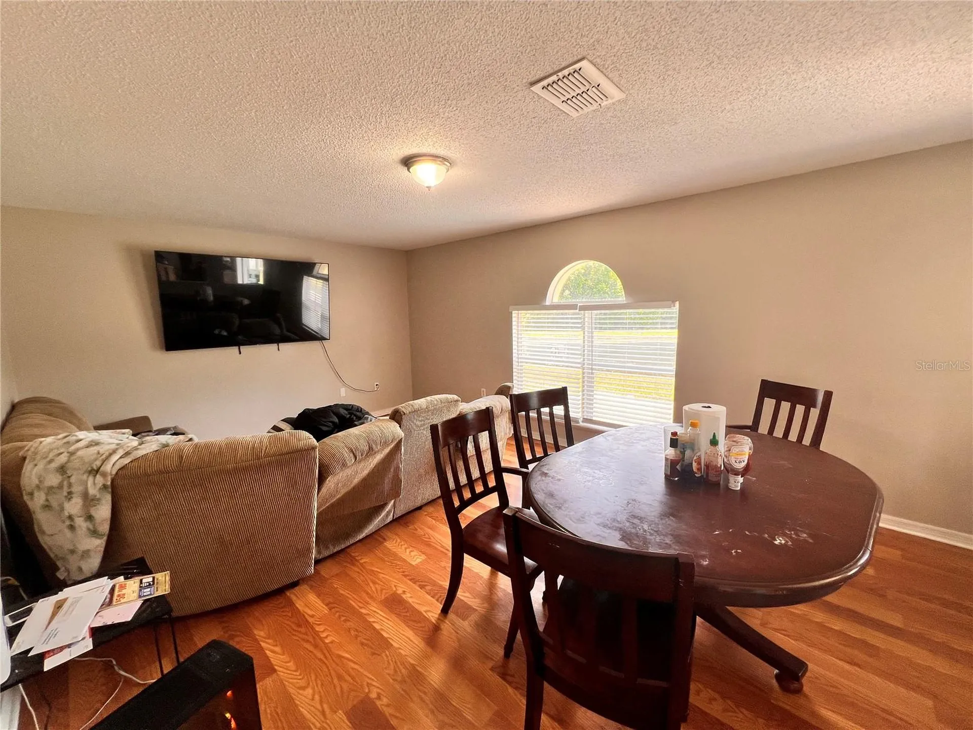 14126 Econ Woods Lane Orlando FL 32826