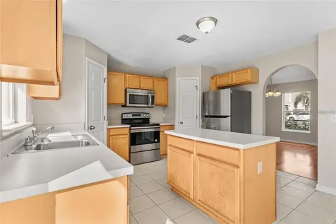 14126 Econ Woods Lane Orlando FL 32826