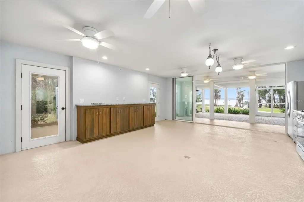 8026 NE 221st Street Melrose FL 32666
