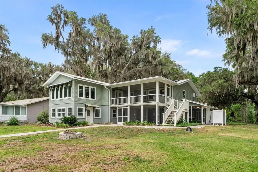 8026 NE 221st Street Melrose FL 32666