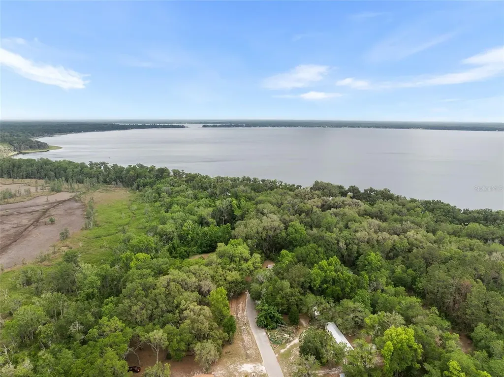 8026 NE 221st Street Melrose FL 32666