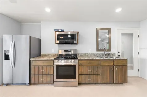 8026 NE 221st Street Melrose FL 32666