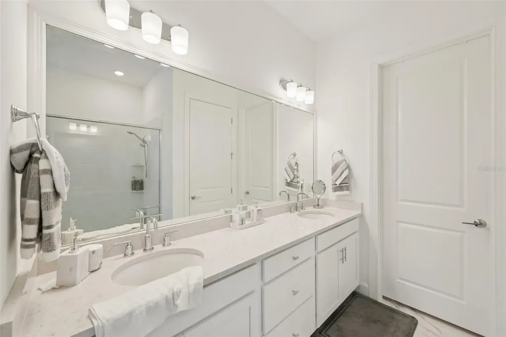 6203 Grandview Hill Court Bradenton FL 34203