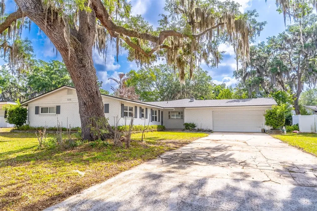 5115 Saint Germain Avenue Belle Isle FL 32812