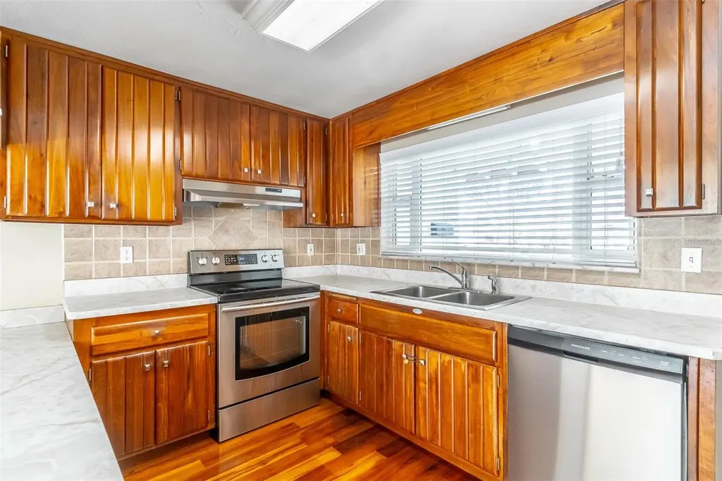 5115 Saint Germain Avenue Belle Isle FL 32812