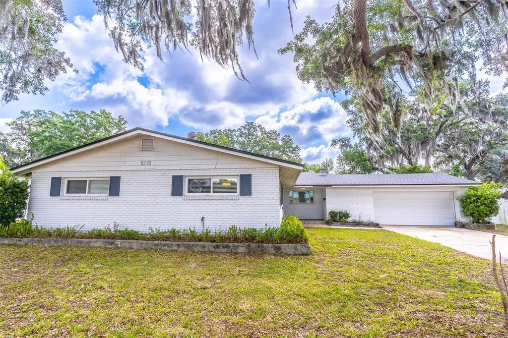 5115 Saint Germain Avenue Belle Isle FL 32812