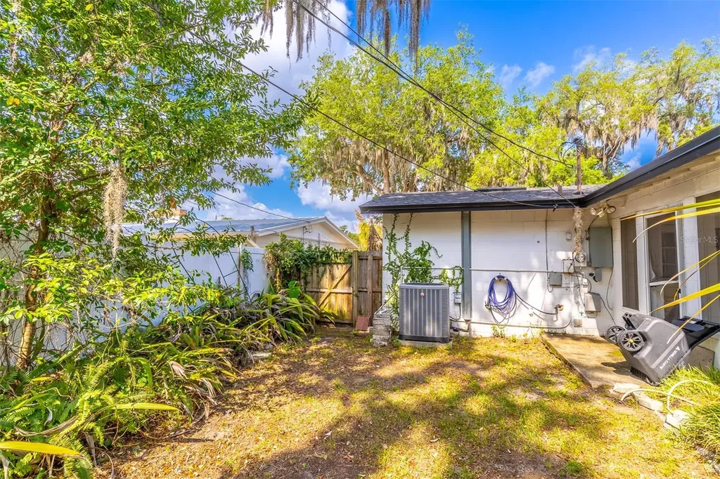 5115 Saint Germain Avenue Belle Isle FL 32812