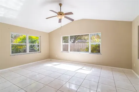 5115 Saint Germain Avenue Belle Isle FL 32812