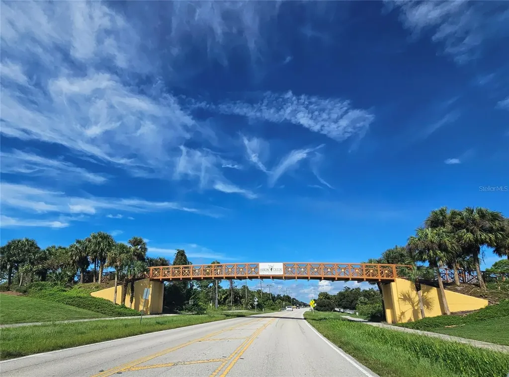 1230 Creek Nine Drive North Port FL 34291