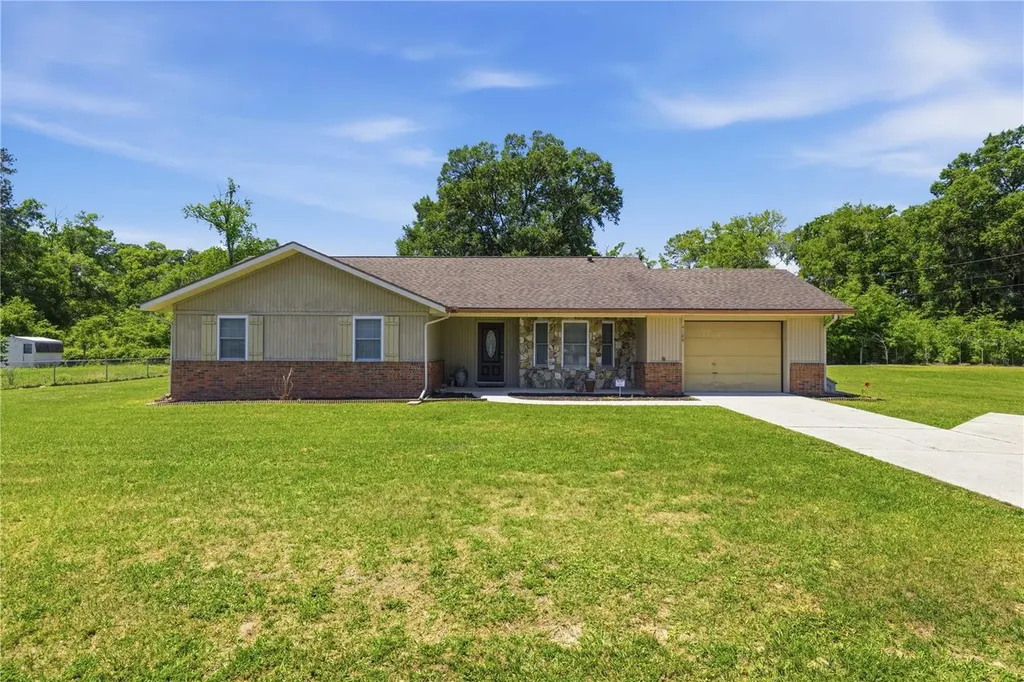 4100 NE 4th Terrace Ocala FL 34479
