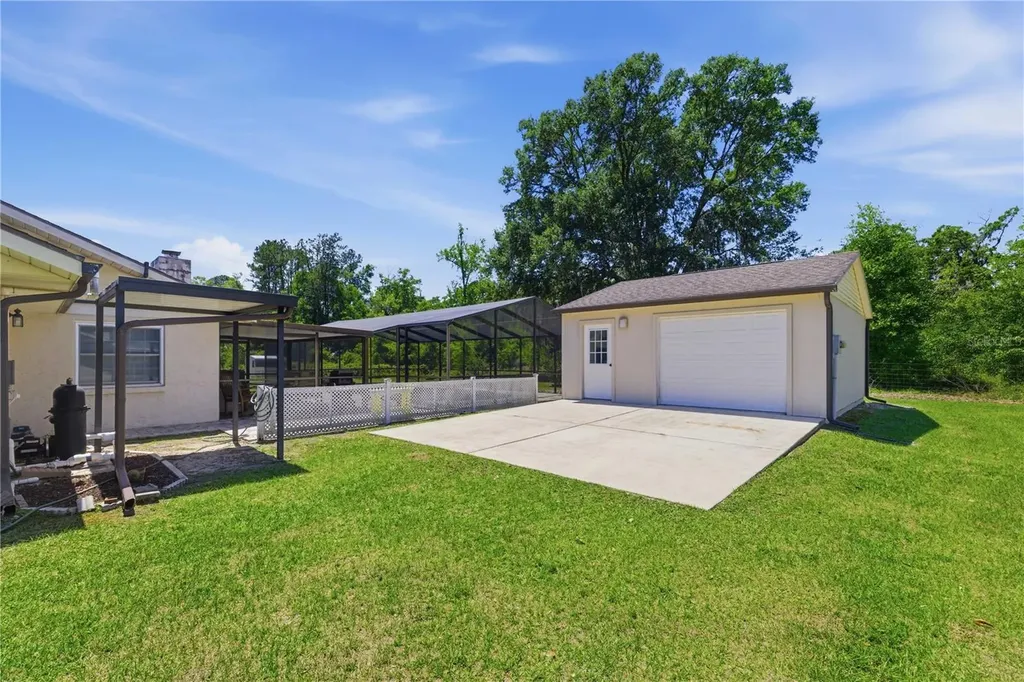 4100 NE 4th Terrace Ocala FL 34479