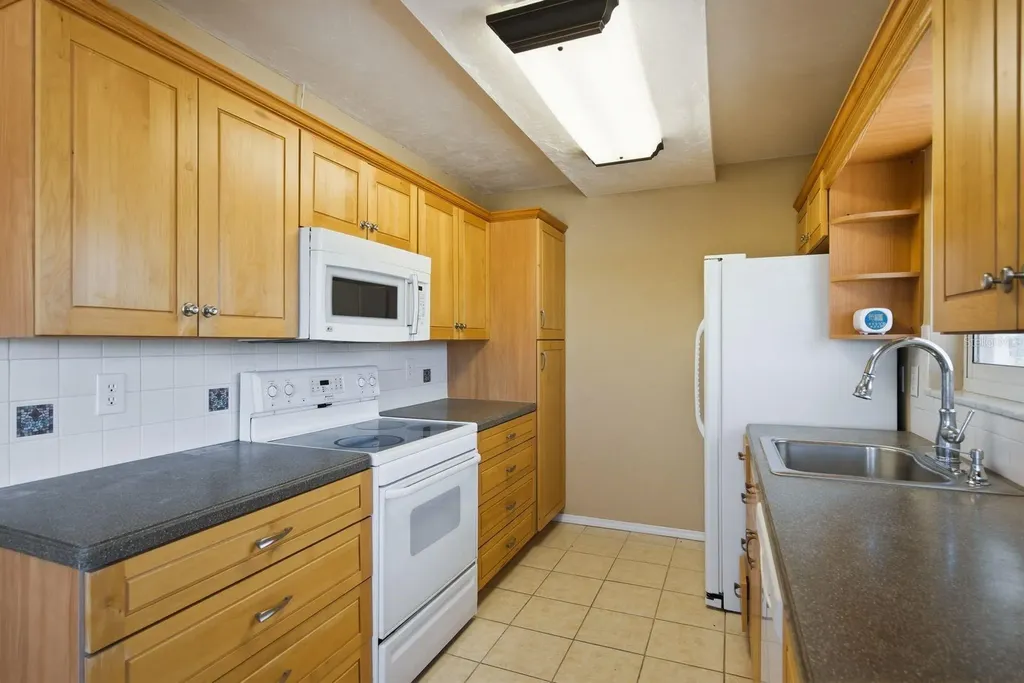 11100 86th Avenue Seminole FL 33772