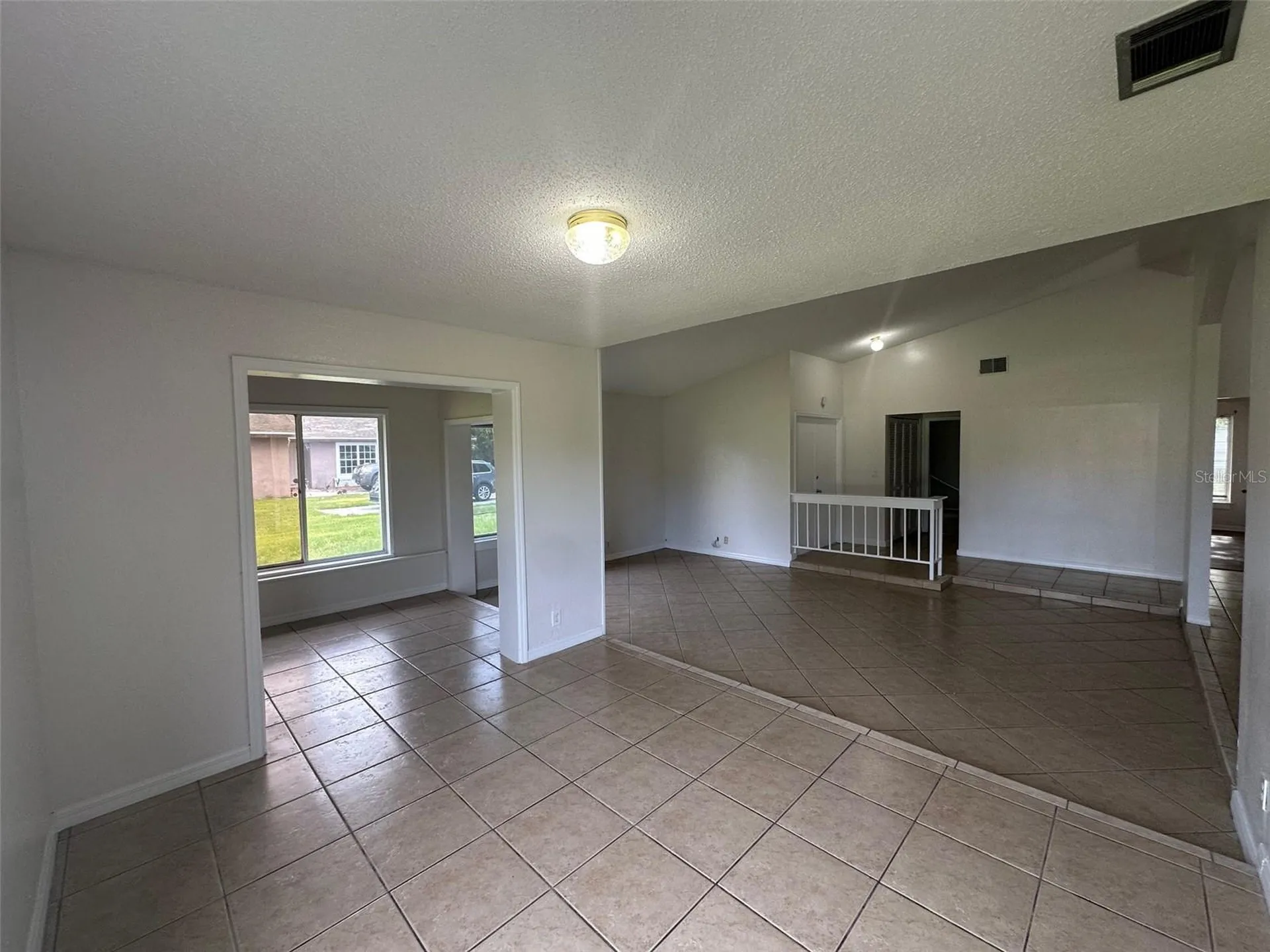 828 E Flag Lane Kissimmee FL 34759