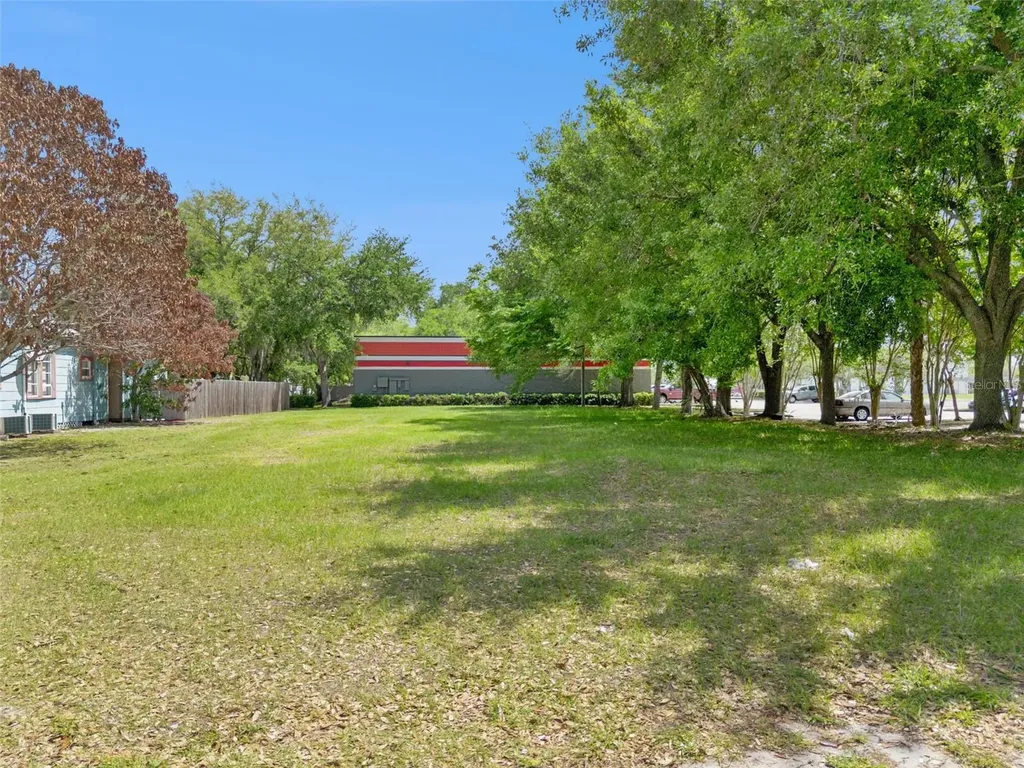 1215 Wisconsin Avenue St Cloud FL 34769
