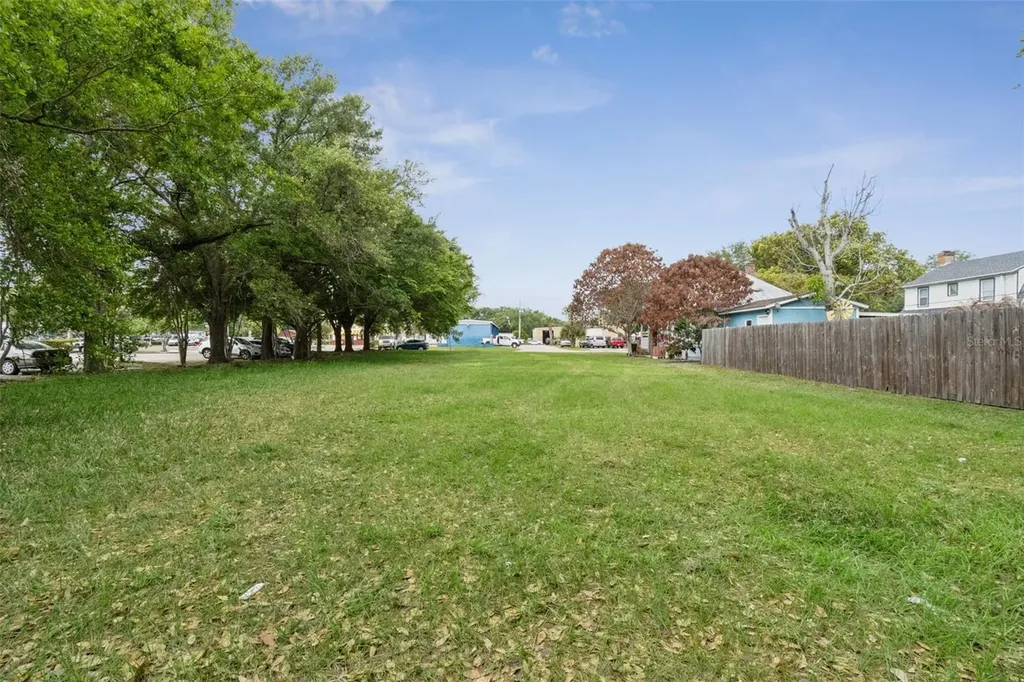 1215 Wisconsin Avenue St Cloud FL 34769