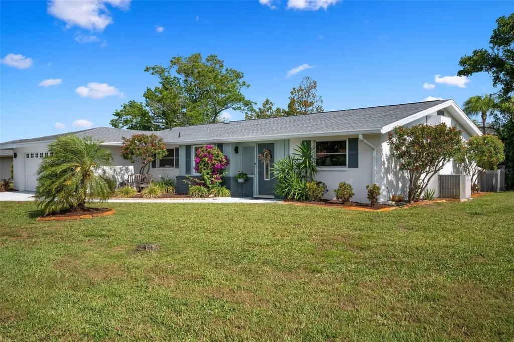981 N Gondola Drive Venice FL 34293