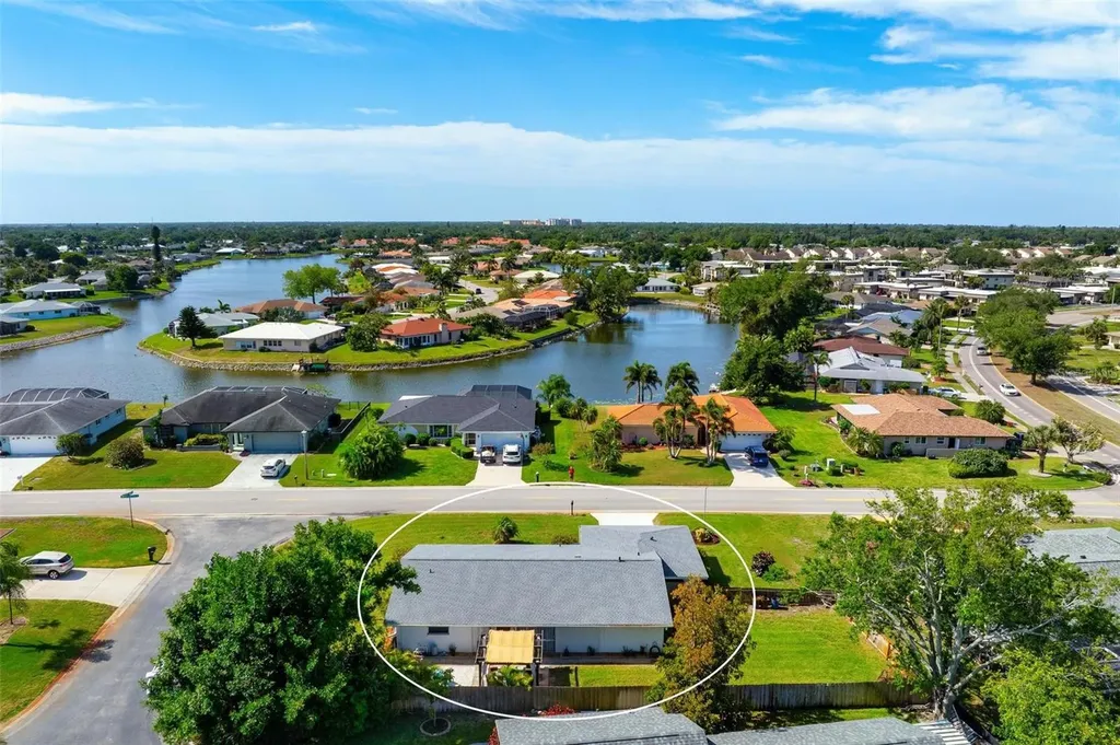 981 N Gondola Drive Venice FL 34293