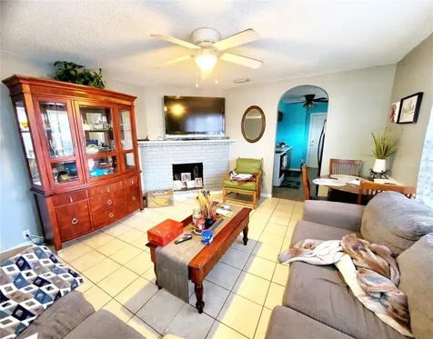 411 7th Avenue NE Largo FL 33770