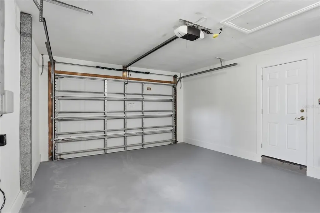 7172 S Shore Drive S St Petersburg FL 33707