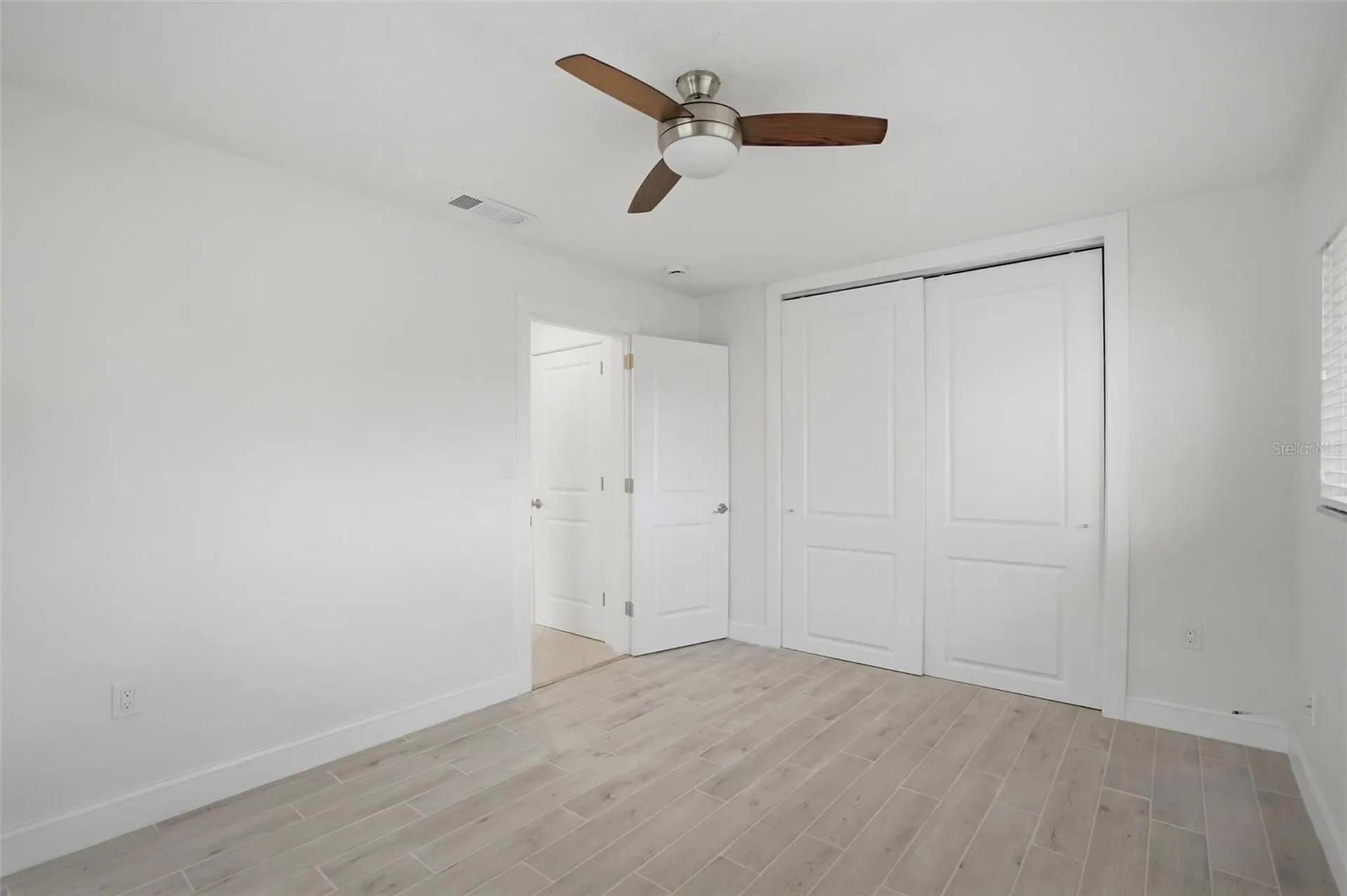 7172 S Shore Drive S St Petersburg FL 33707