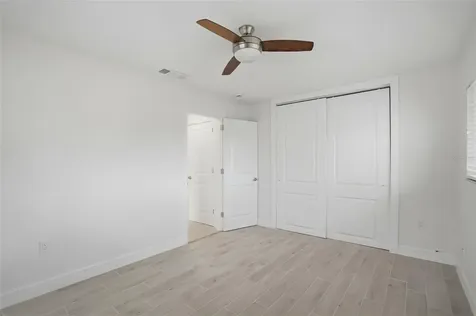 7172 S Shore Drive S St Petersburg FL 33707