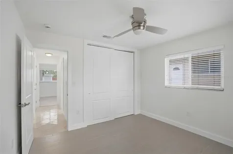 7172 S Shore Drive S St Petersburg FL 33707
