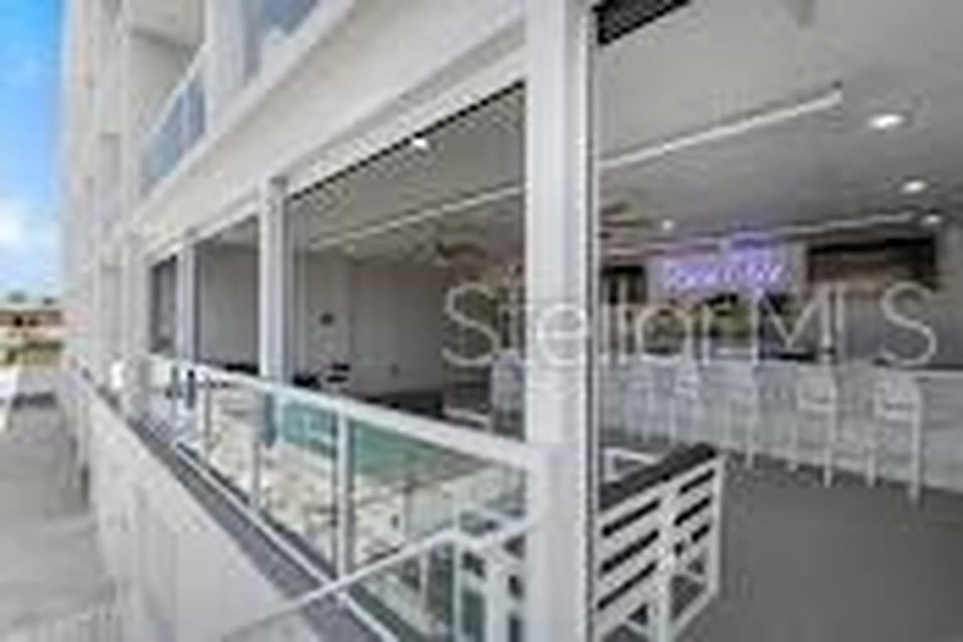 11500 Gulf Boulevard St Petersburg FL 33706