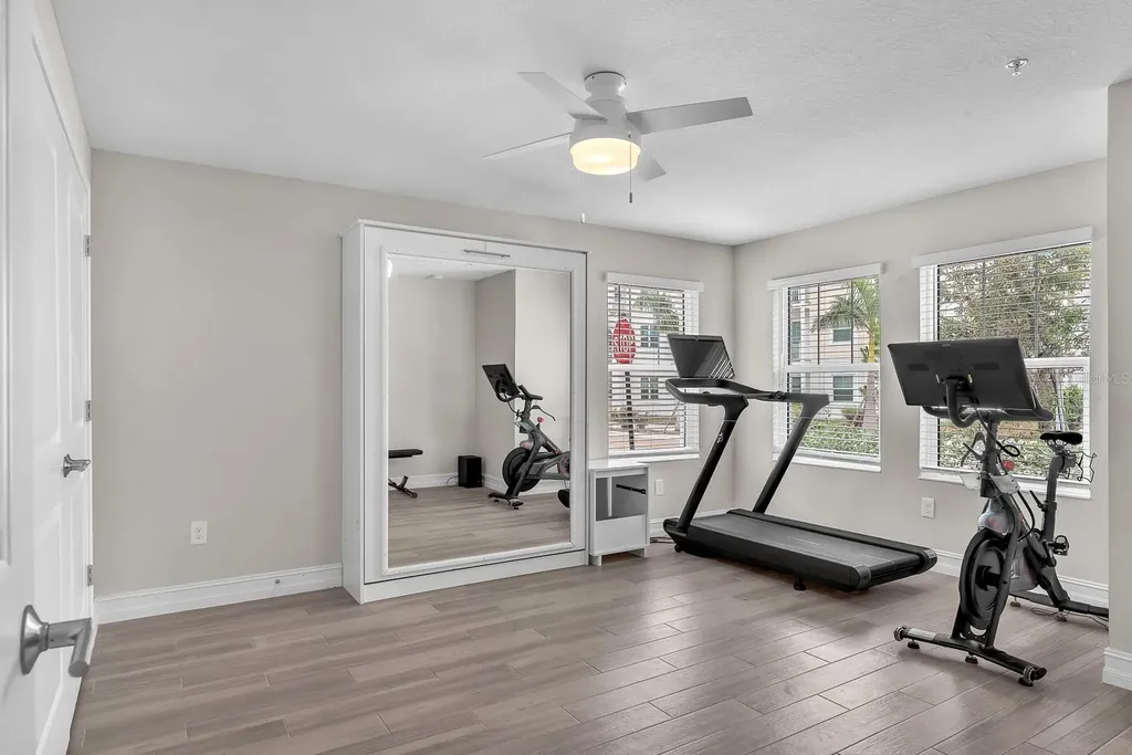 5351 Bridge Street Tampa FL 33611