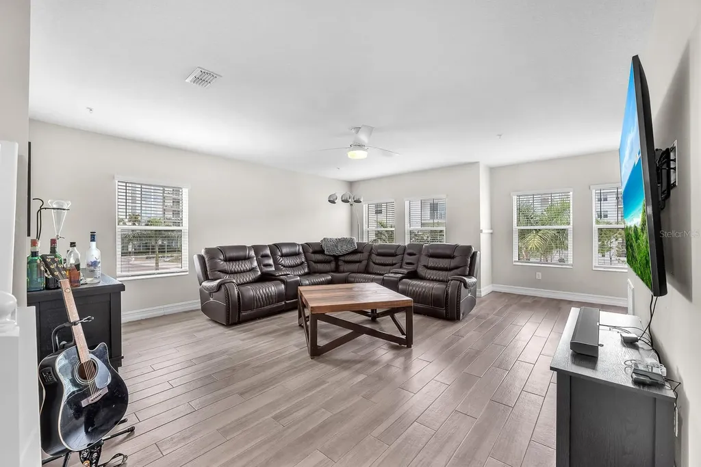 5351 Bridge Street Tampa FL 33611