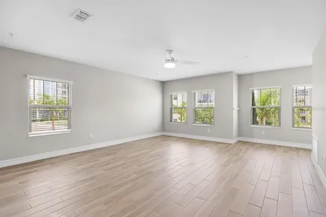 5351 Bridge Street Tampa FL 33611
