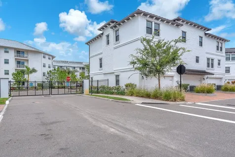 5351 Bridge Street Tampa FL 33611