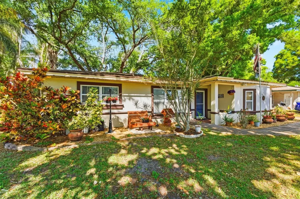 194 21st Terrace SE Largo FL 33771