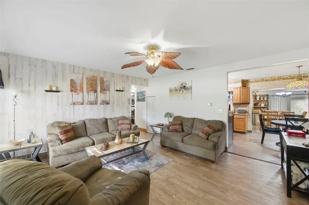 194 21st Terrace SE Largo FL 33771