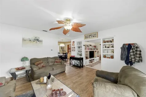 194 21st Terrace SE Largo FL 33771