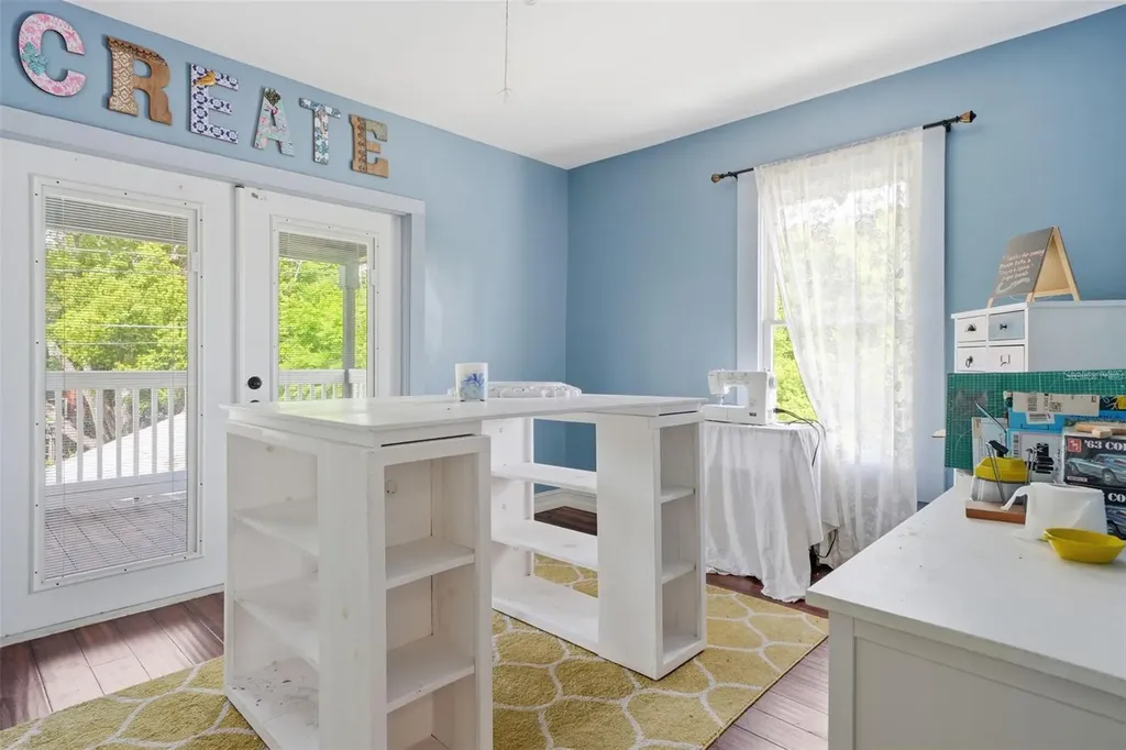 812 Sanford Avenue Sanford FL 32771