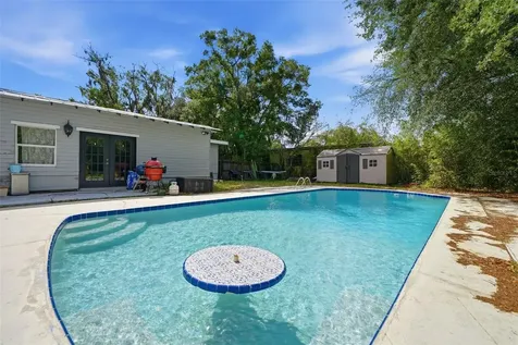 812 Sanford Avenue Sanford FL 32771