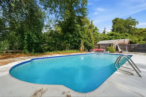 812 Sanford Avenue Sanford FL 32771