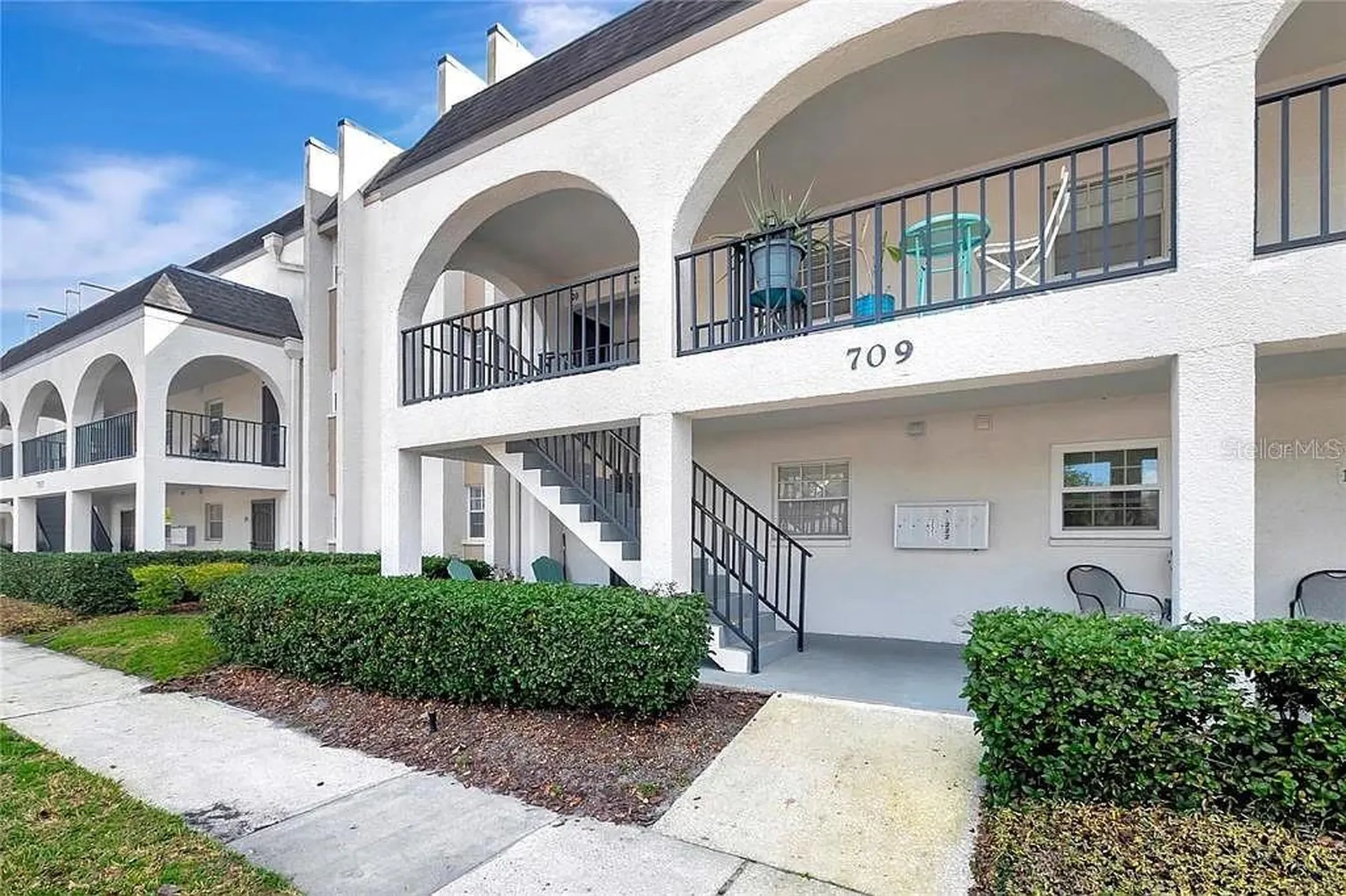 709 Russell Lane Brandon FL 33510