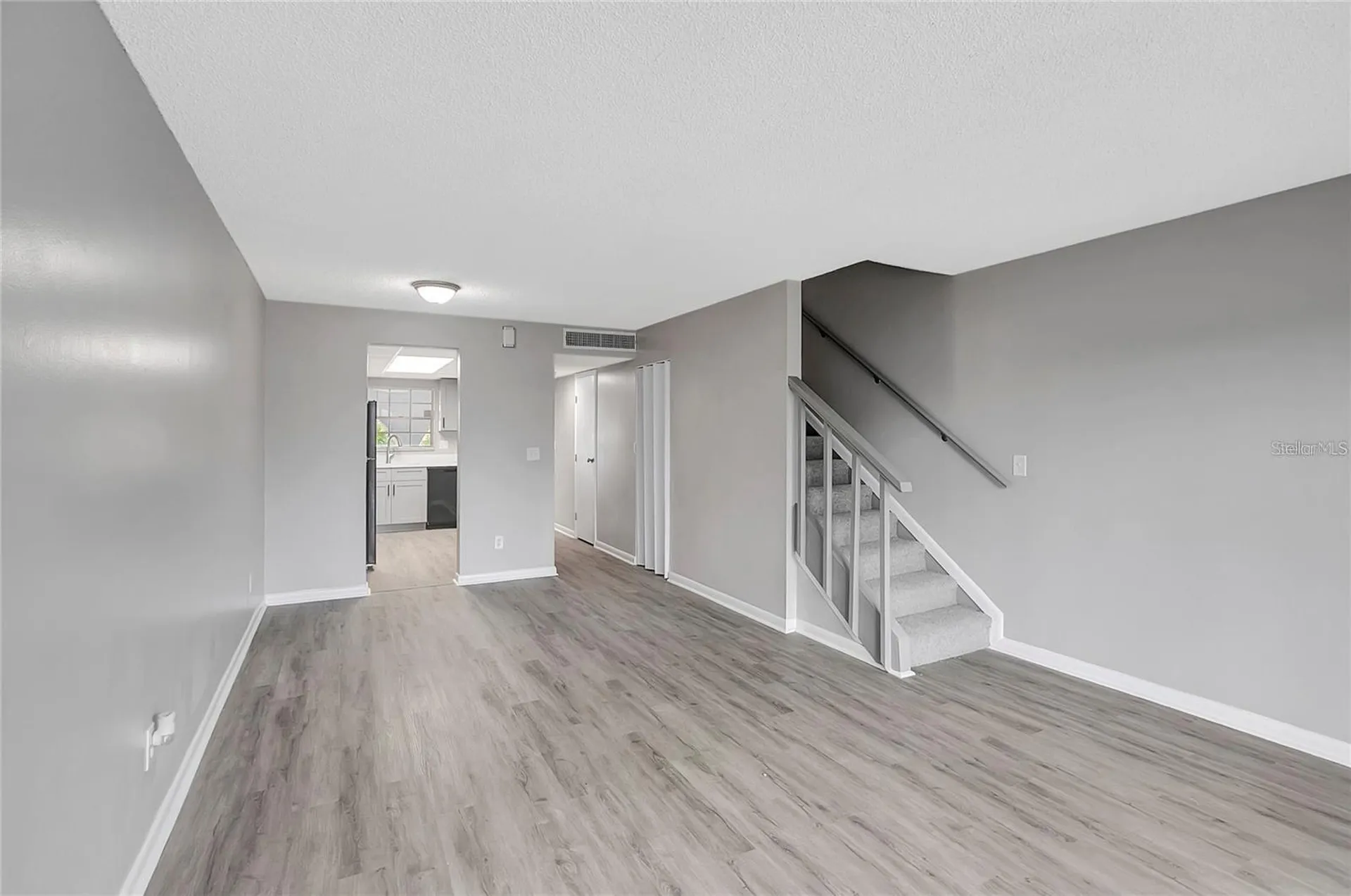 709 Russell Lane Brandon FL 33510