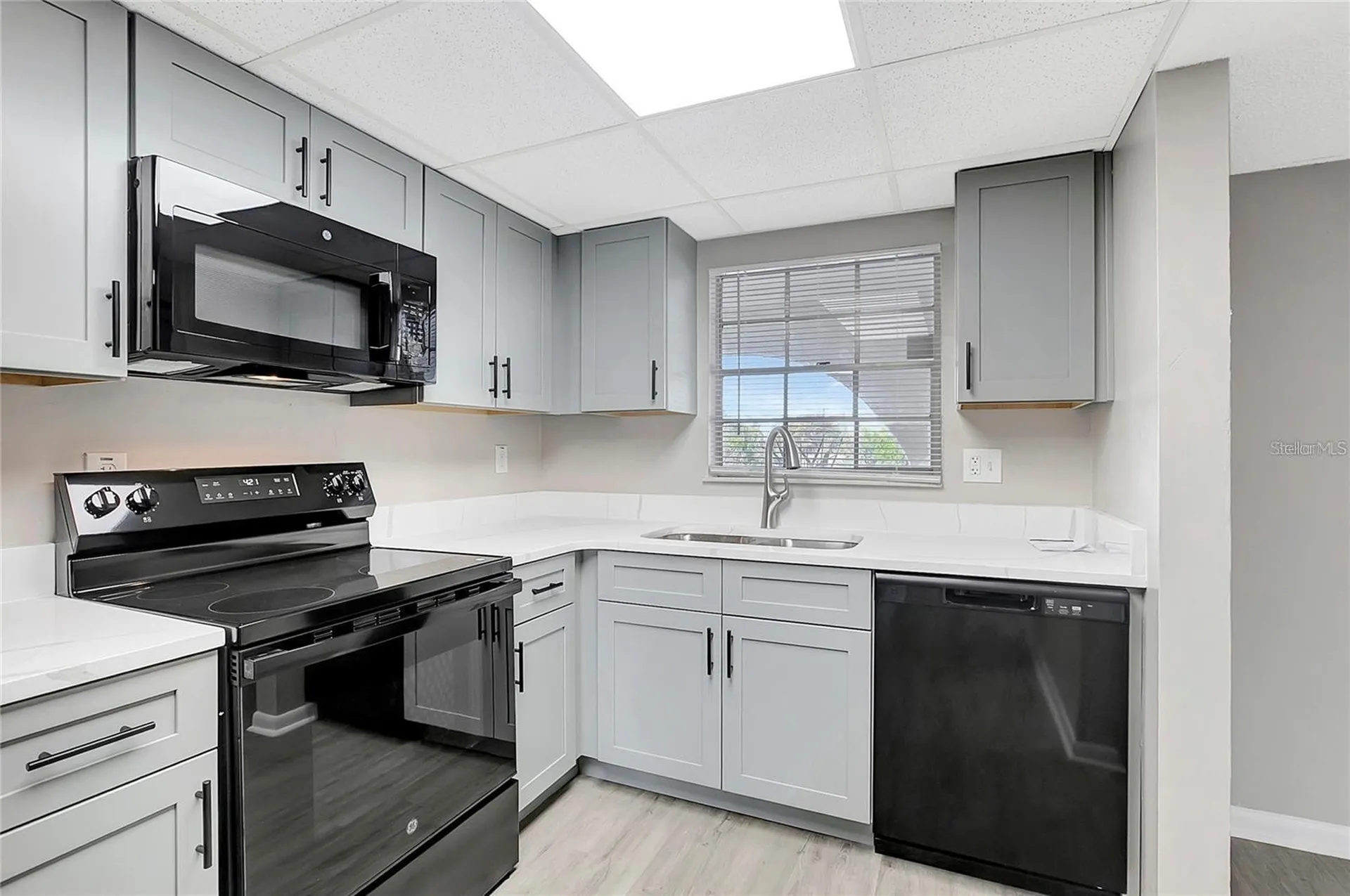 709 Russell Lane Brandon FL 33510