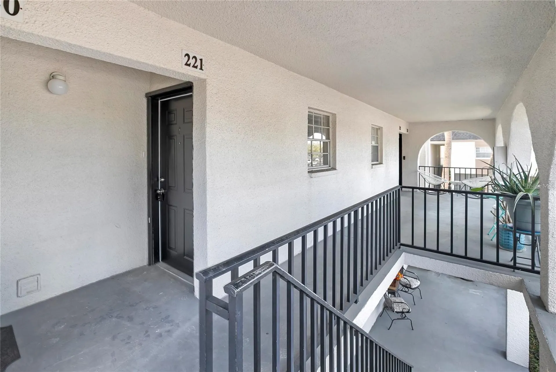709 Russell Lane Brandon FL 33510
