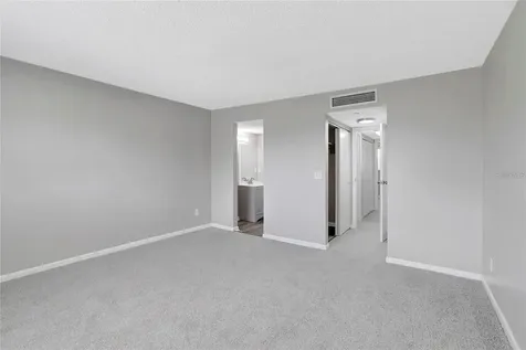 709 Russell Lane Brandon FL 33510
