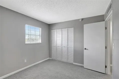 709 Russell Lane Brandon FL 33510